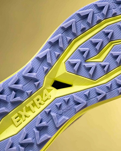 EXTR4, кроссовки